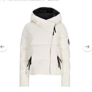 Obermeyer Women's Calypso Jacket in Diamond White size 10 Medium Down Ski Jacket